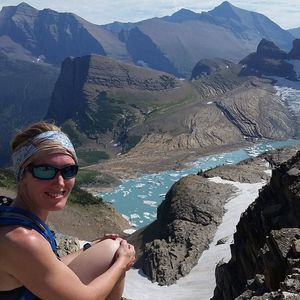 Meet your Posher, Lori